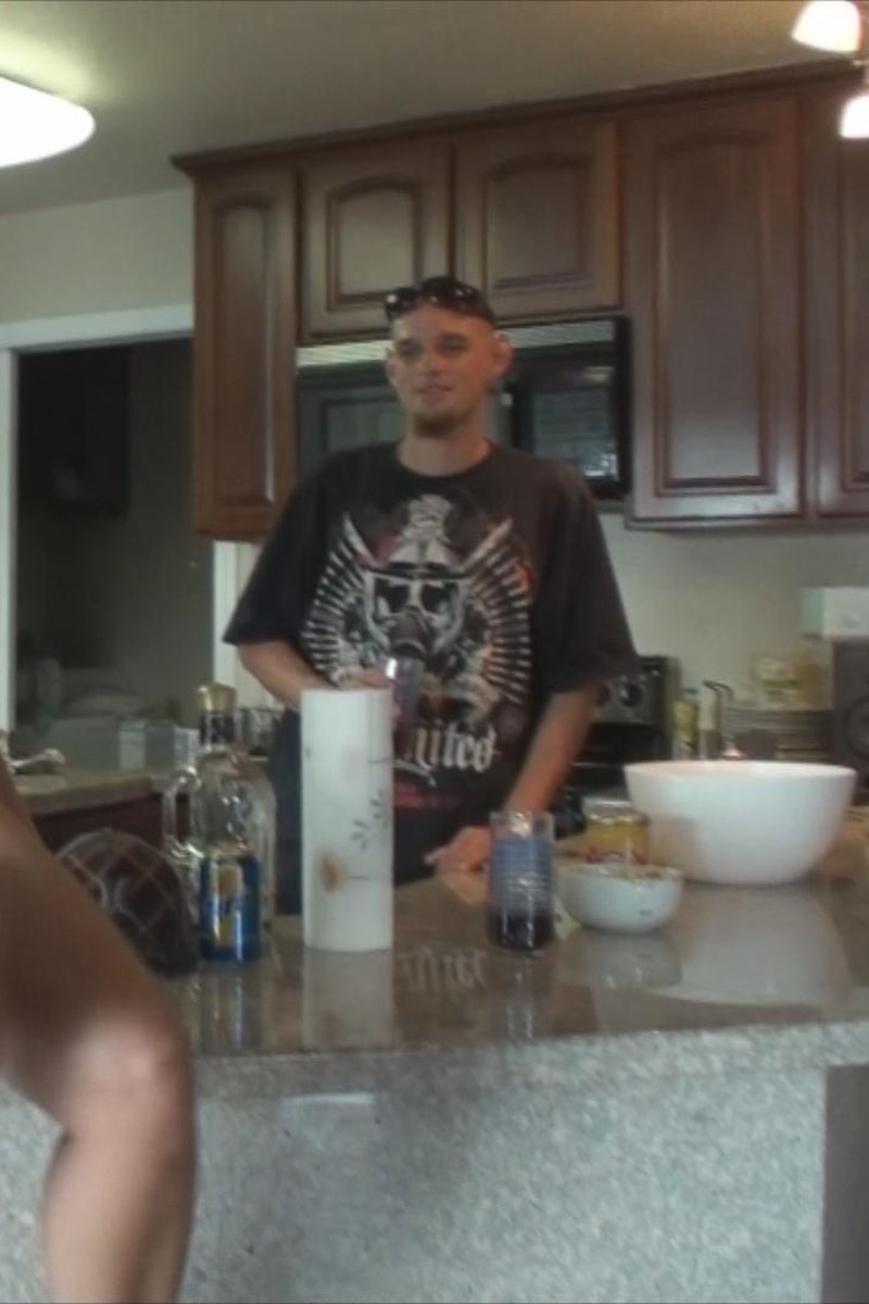 Spontaneous Stripper - Screenshot 1 of 4 - Amateur