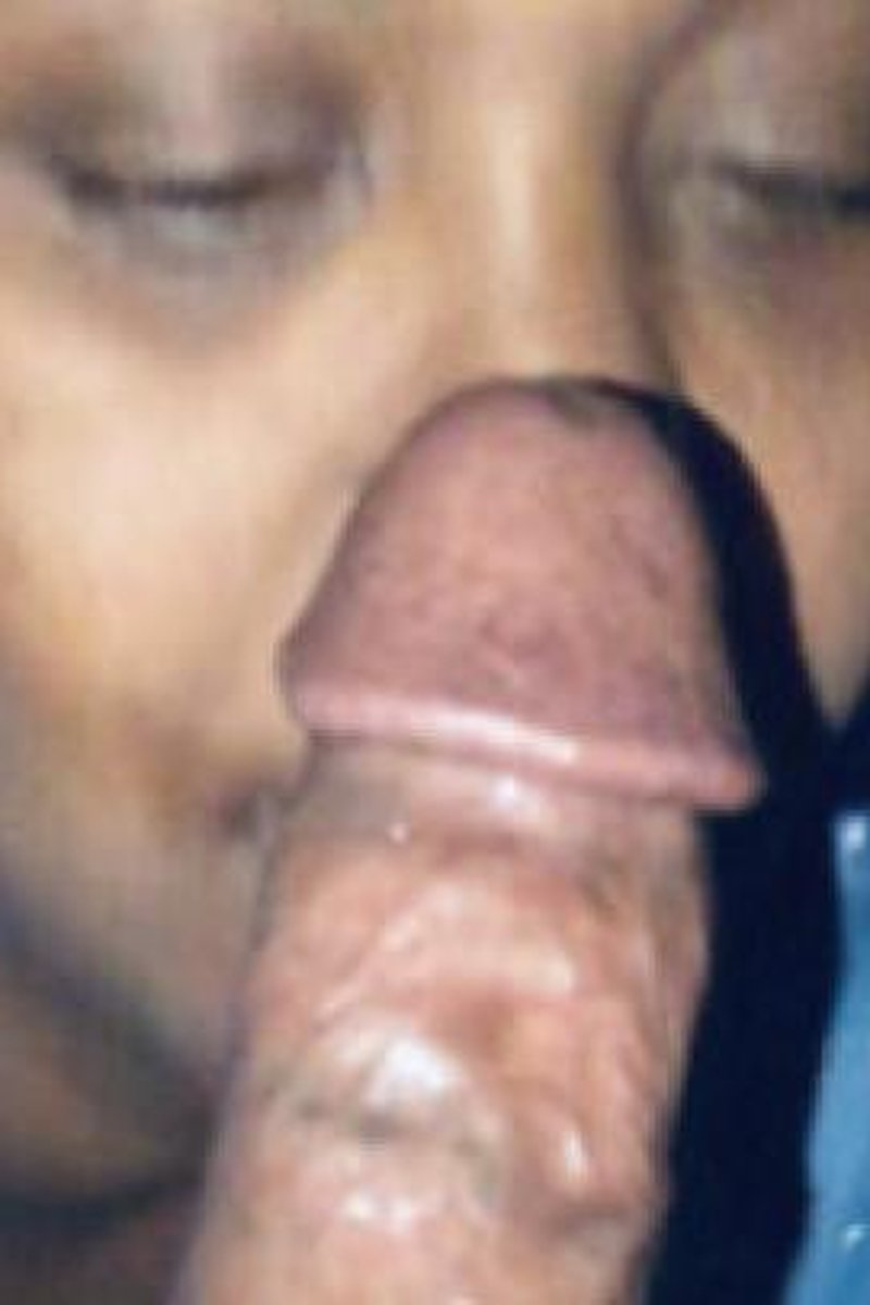Juicee Kouture Sucking Big Black Cock - Screenshot 1 of 4 - BBC