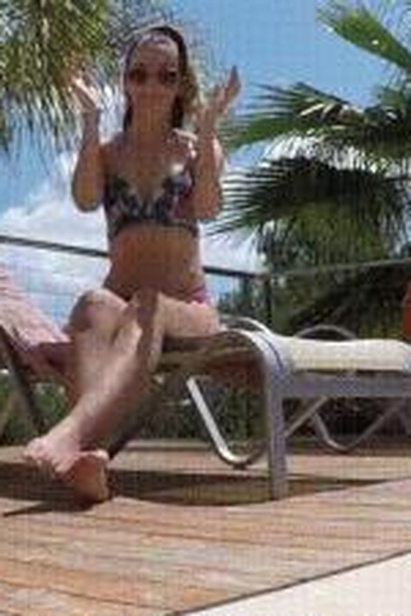 TP-iwantclipsladyanjagermanmistress-beste-aussichten-fur-dich-fusssklave