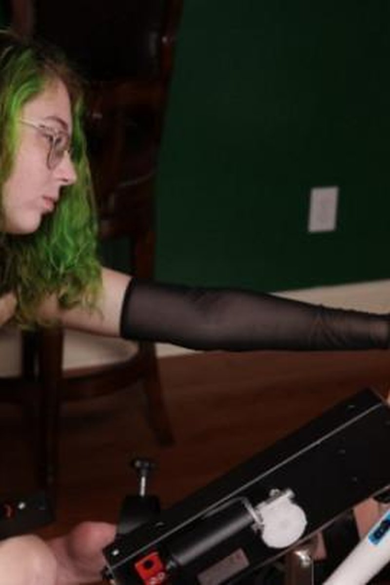 Domming Mymindbreaks In A Penalty Buck - Screenshot 1 of 4 - Alternative Girl