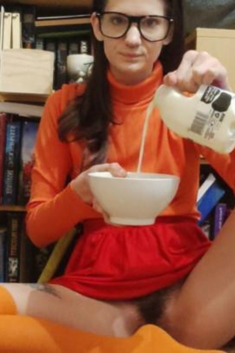 Messy Breakfast - Screenshot 1 of 4 - Costume