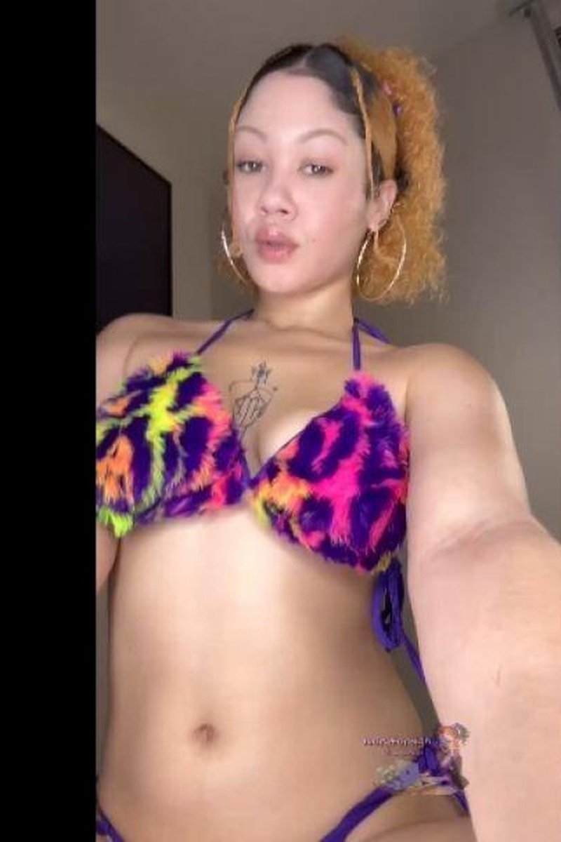 Quick JOI - Screenshot 1 of 4 - Bigareolas