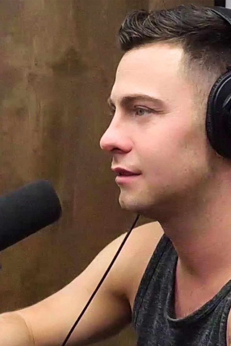 Unfiltered: Seth Gamble - Screenshot 1 of 4 - Interview
