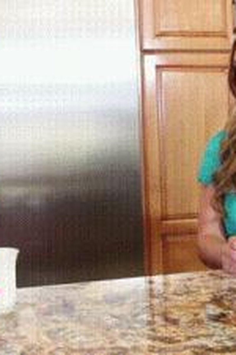 Breakfast - Screenshot 1 of 4 - Big Tits