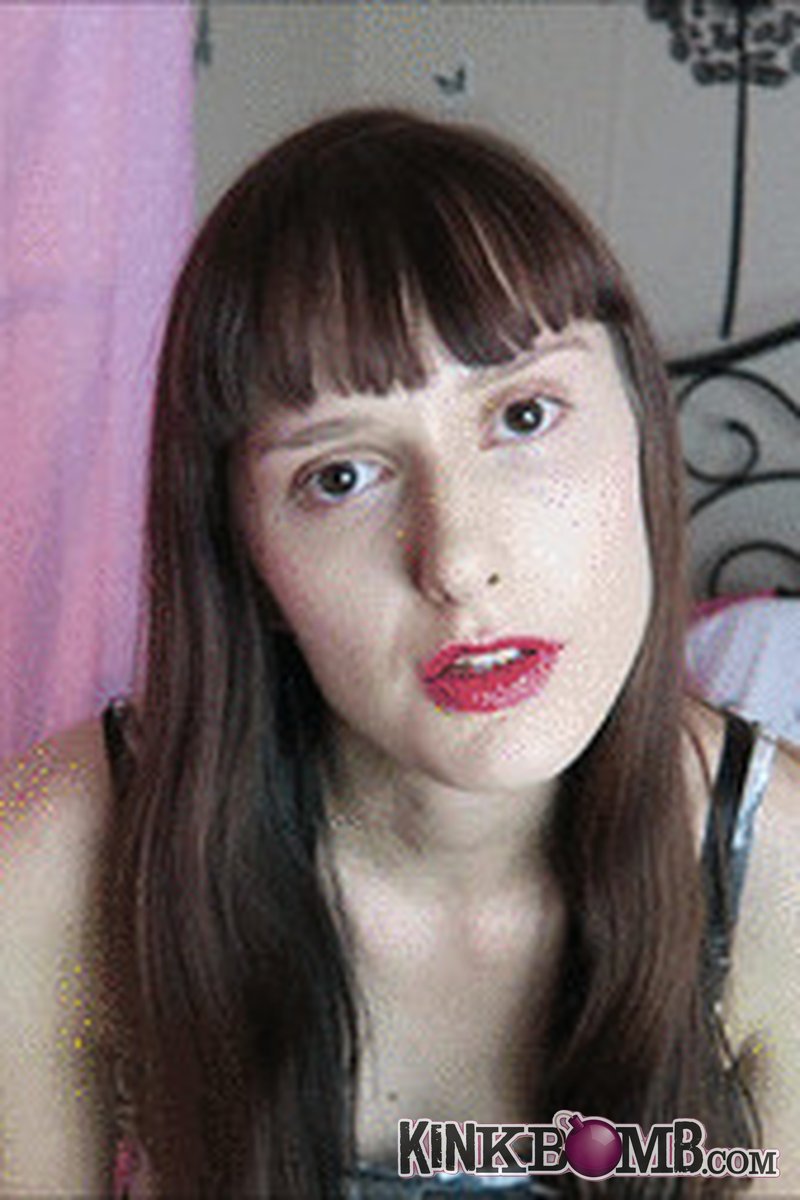 Tessa Ruby: Exposure - Screenshot 1 of 4 - Blackmail