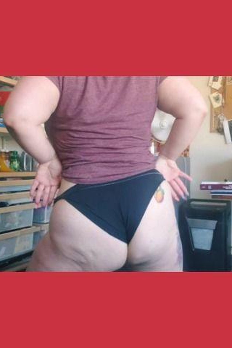 Office Booty Dance - Screenshot 1 of 4 - Big Ass