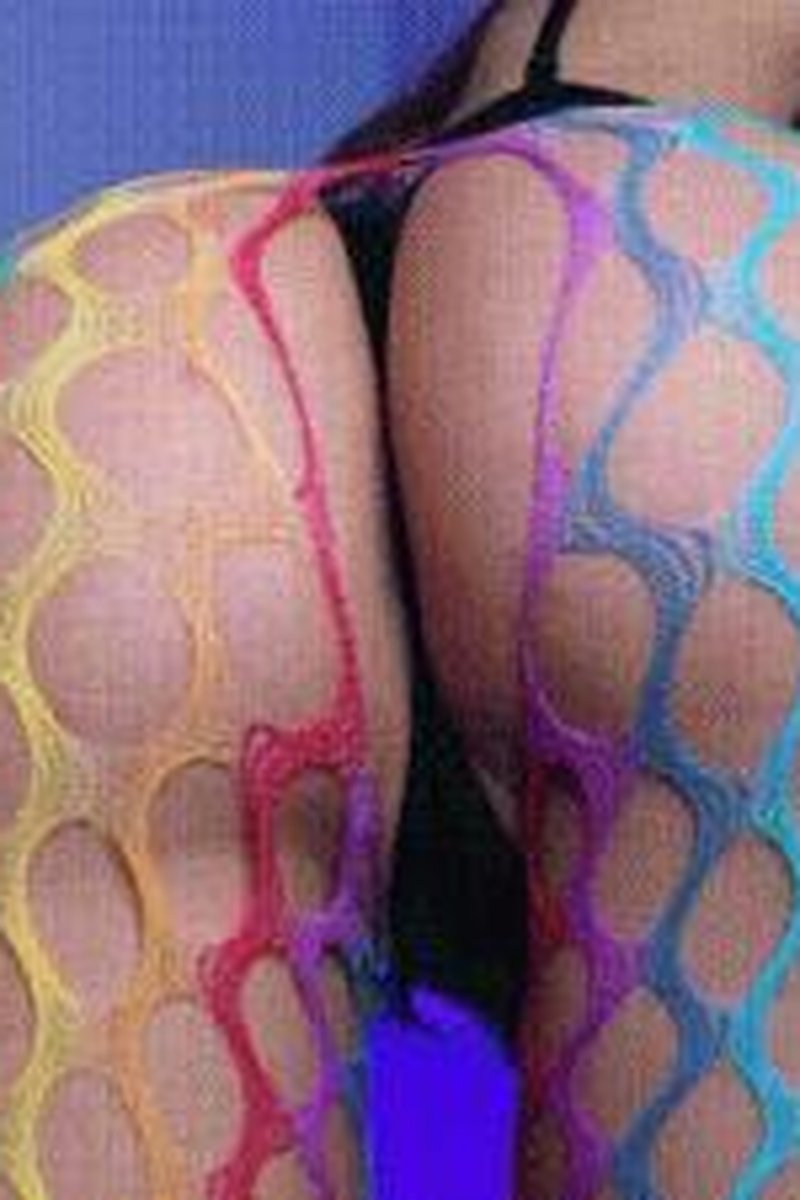 Sniff Circus - Screenshot 1 of 4 - Ass Fetish