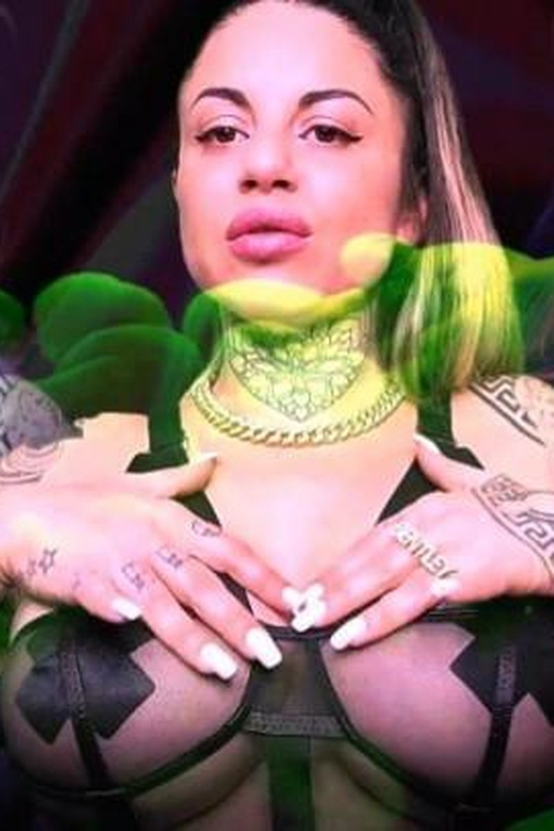 Mindless Reprogramming English Audio - Screenshot 1 of 4 - Big Tits