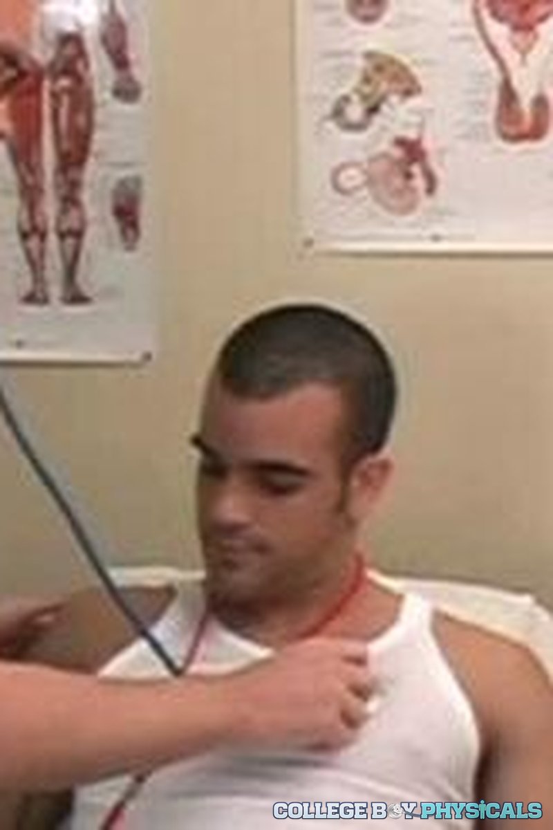 Damien - Screenshot 1 of 4 - Gay