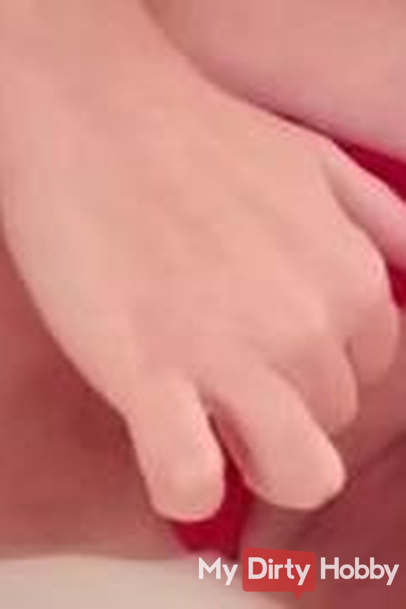 Special Request - Screenshot 1 of 4 - Laura05