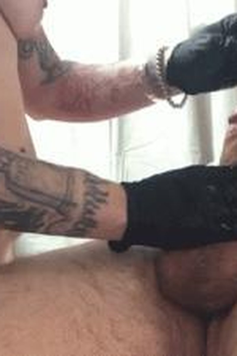 Sounding - Screenshot 1 of 4 - Adult Theater