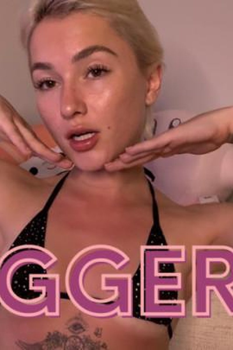 Triggered - Screenshot 1 of 4 - Blonde Hair (Female)