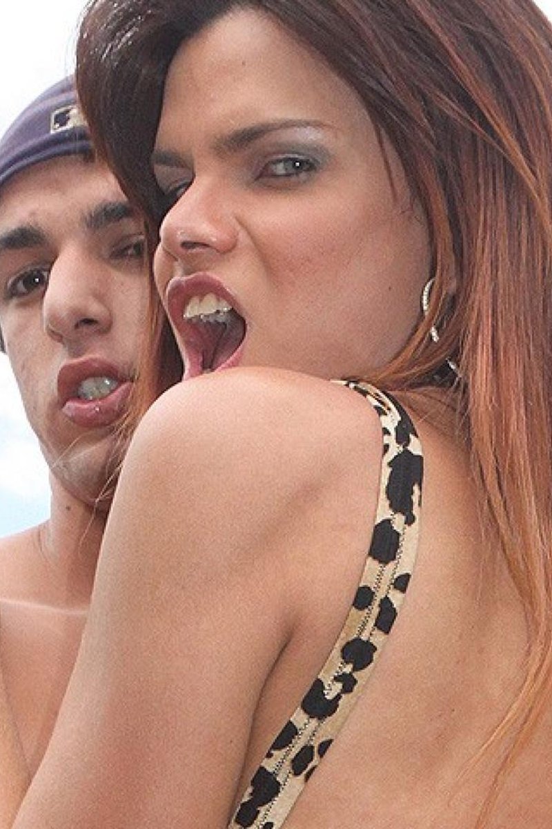 Hilda Brasil & Luccas - Screenshot 1 of 4 - Transgender