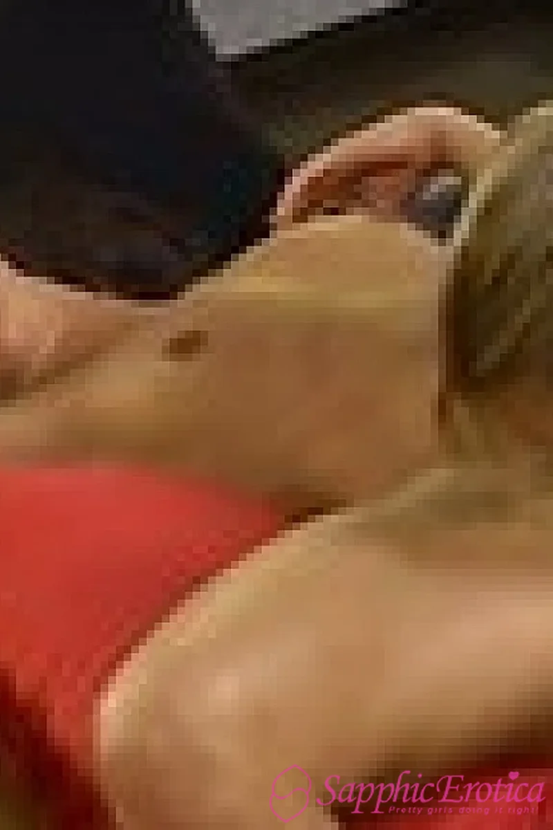 Orgasmic Fisting - Screenshot 1 of 4 - Anal Fingering
