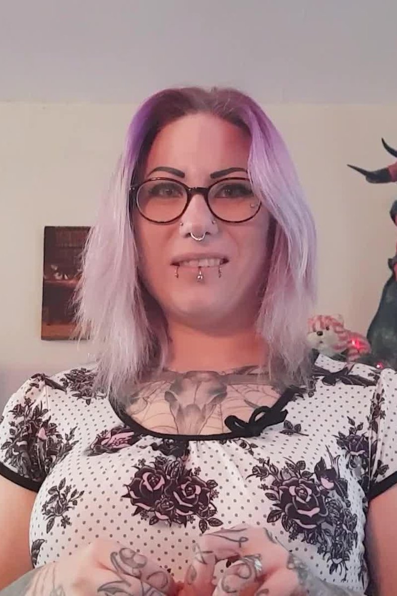 Tiny Tim And His Tiny Cock - Screenshot 1 of 4 - Humiliation