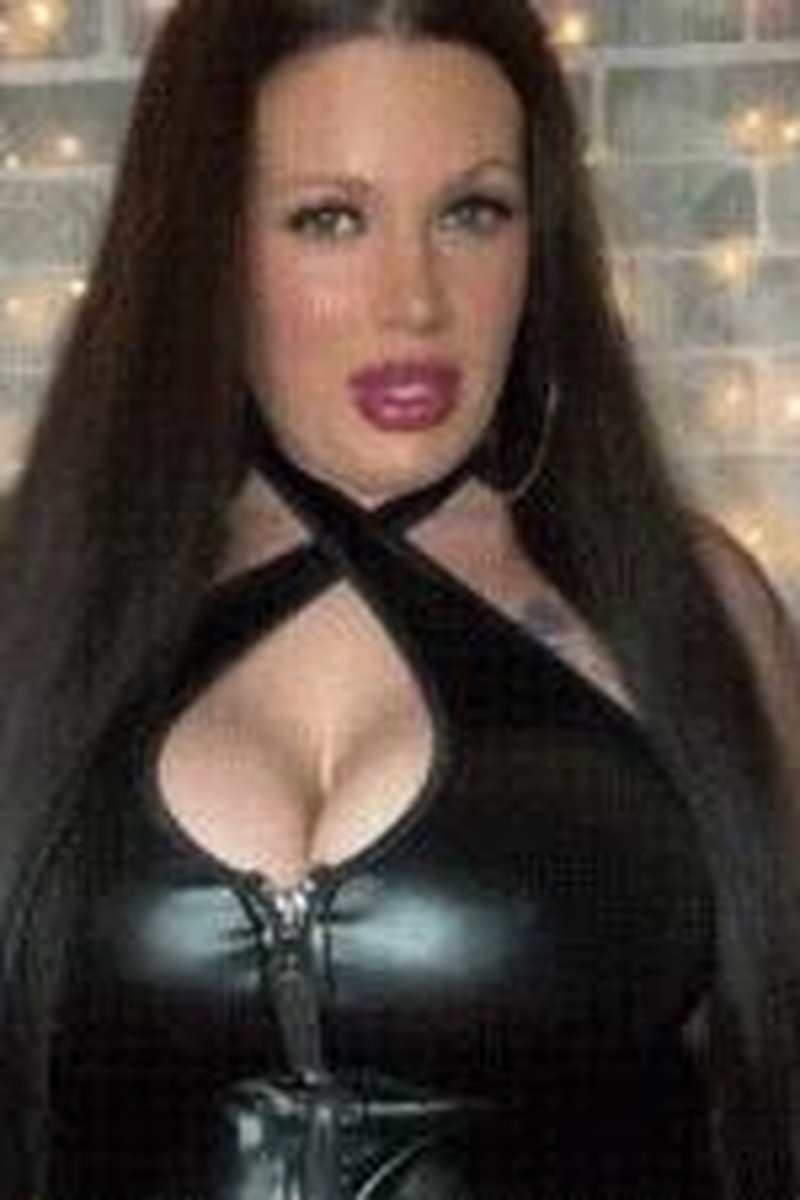 Finsub Lifecycle - Screenshot 1 of 4 - Big Tits