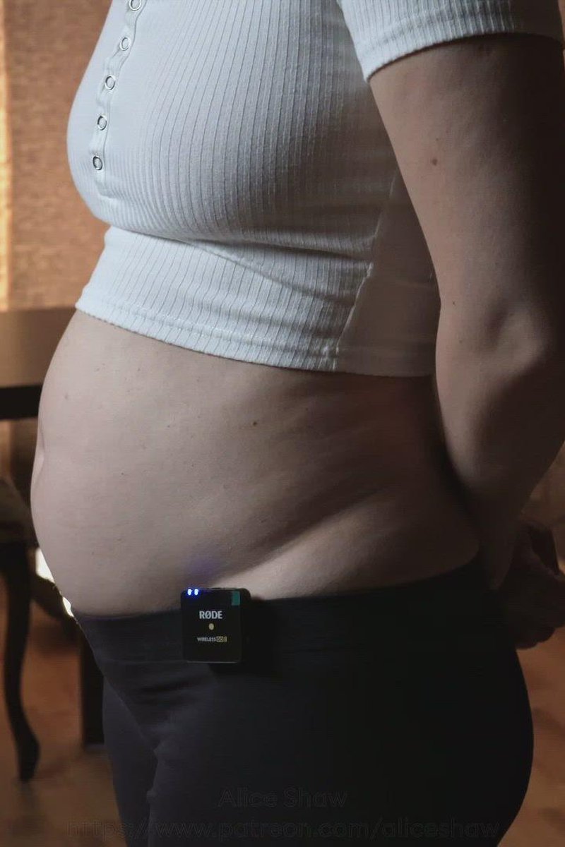 Leggings - Screenshot 1 of 4 - Bloated