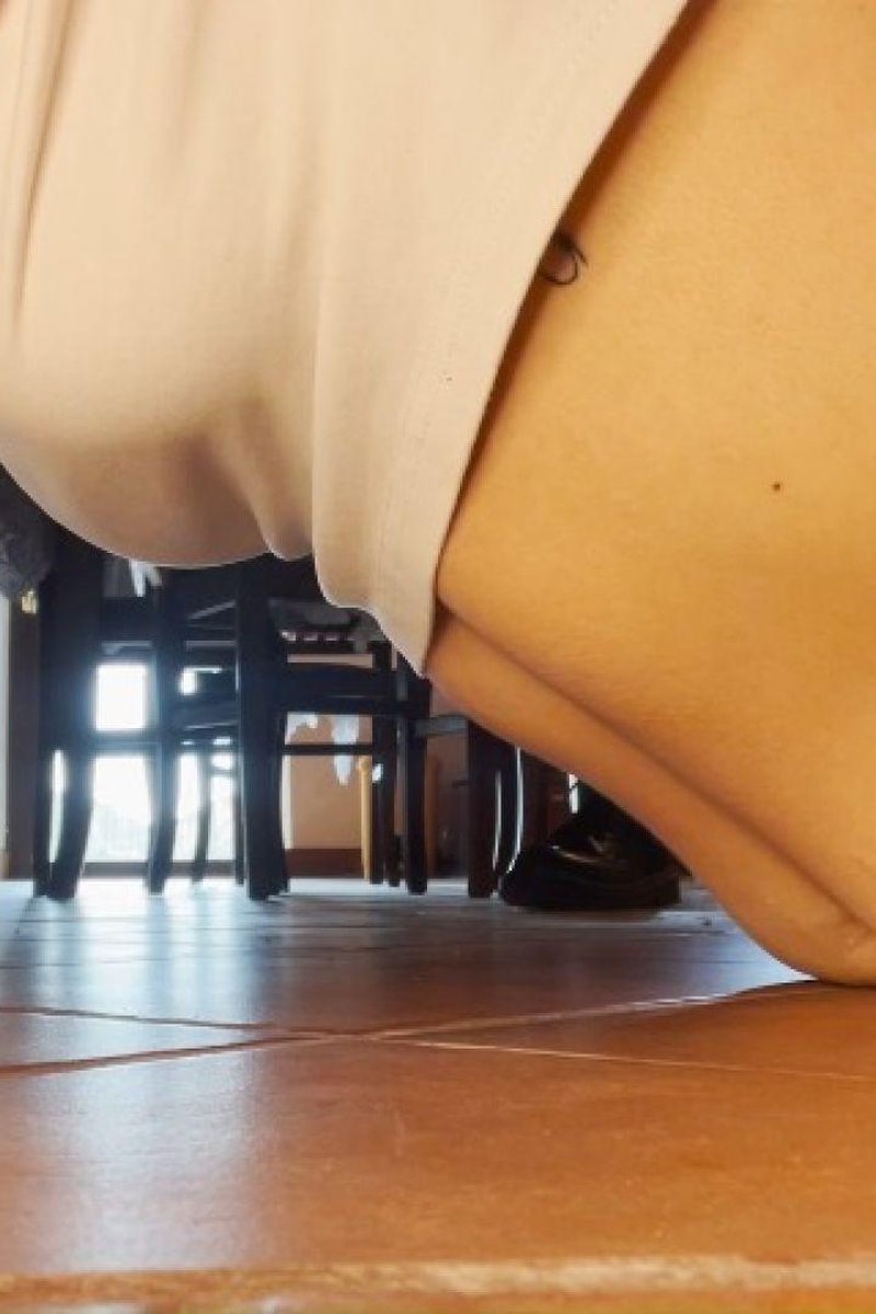 Stroking Belly - Screenshot 1 of 4 - Belly Fetish