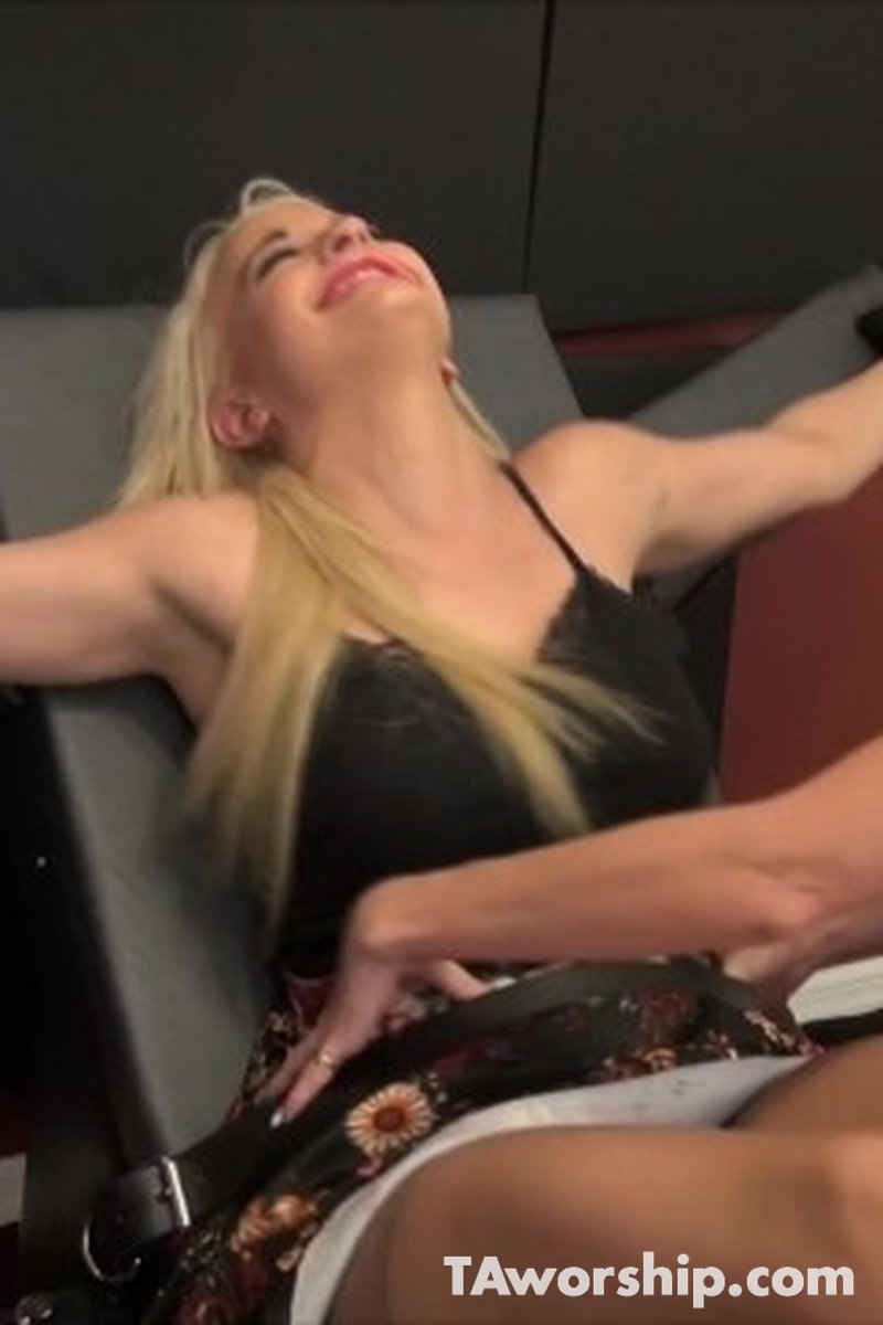 Alexa J - Screenshot 1 of 4 - Tickling