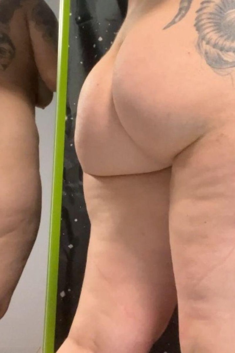 Mirror Ass Clapping - Screenshot 1 of 4 - Ass Clenching