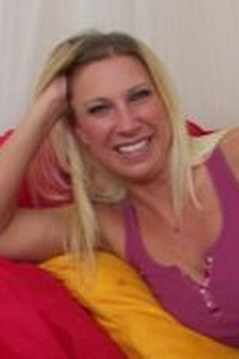 Devon Lee Interview - Screenshot 1 of 4 - Devon Lee