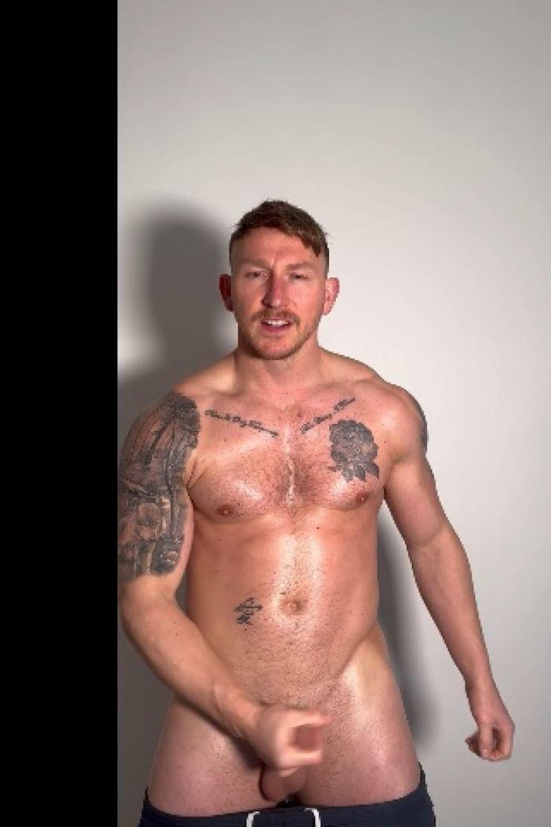 Workout Wank - Screenshot 1 of 4 - Bodybuilding Fetish