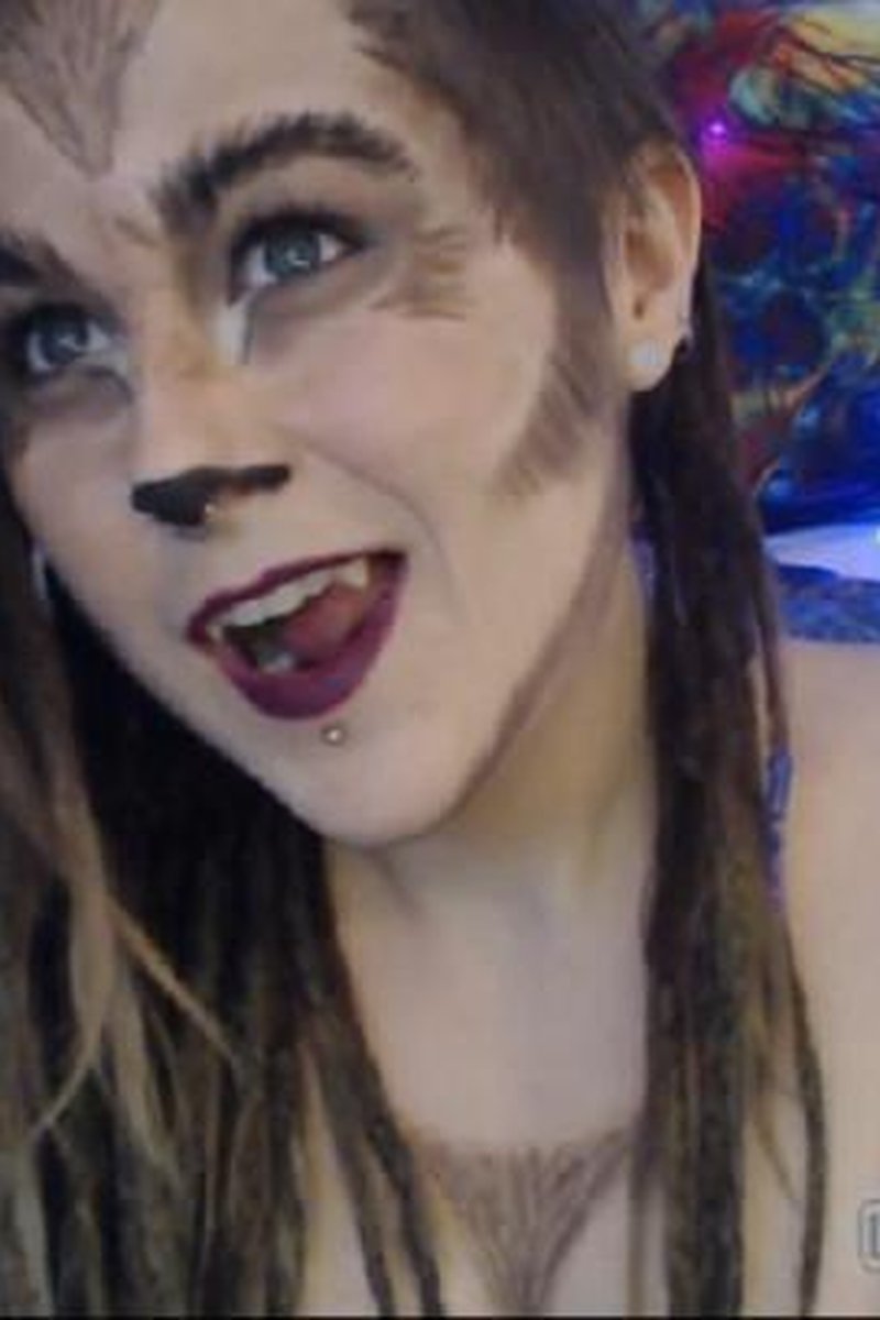 Werewolf Make-Up - Screenshot 1 of 4 - Butt Plug