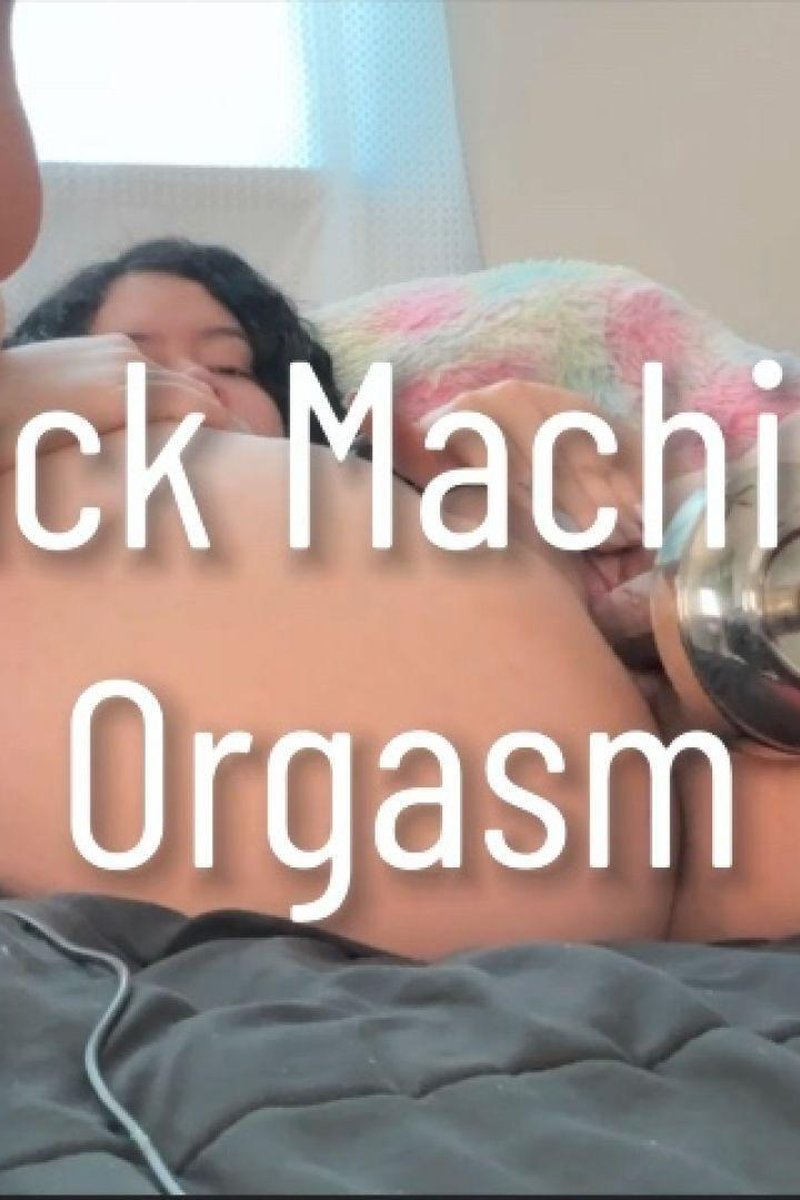 Fuck Machine Orgasm - Screenshot 1 of 4 - Babes