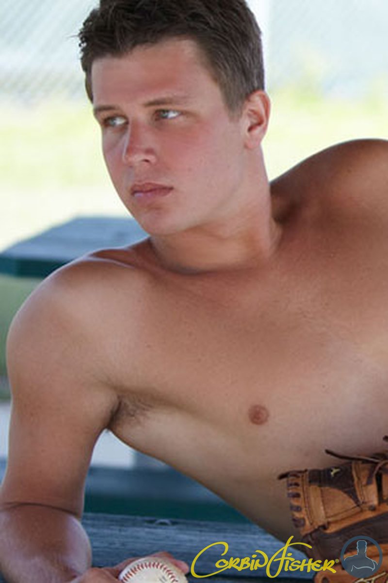 Carson & Kate - Screenshot 1 of 4 - Carson