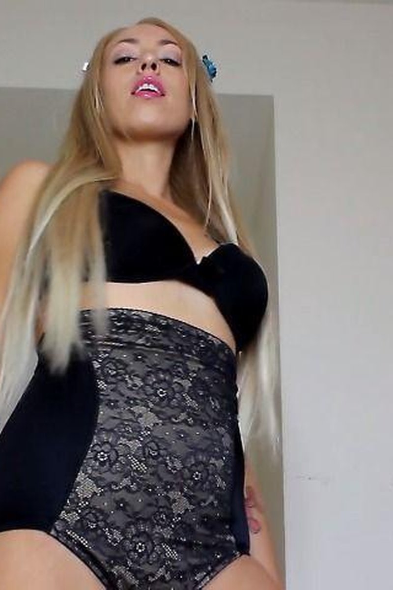 Quietus - Screenshot 1 of 4 - Ass Worship