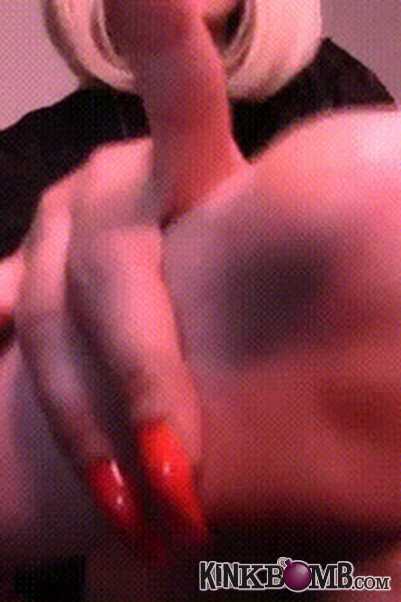 Mygoddesslacey: Show My Feet Devotion or Die - Screenshot 1 of 4 - Foot Fetish