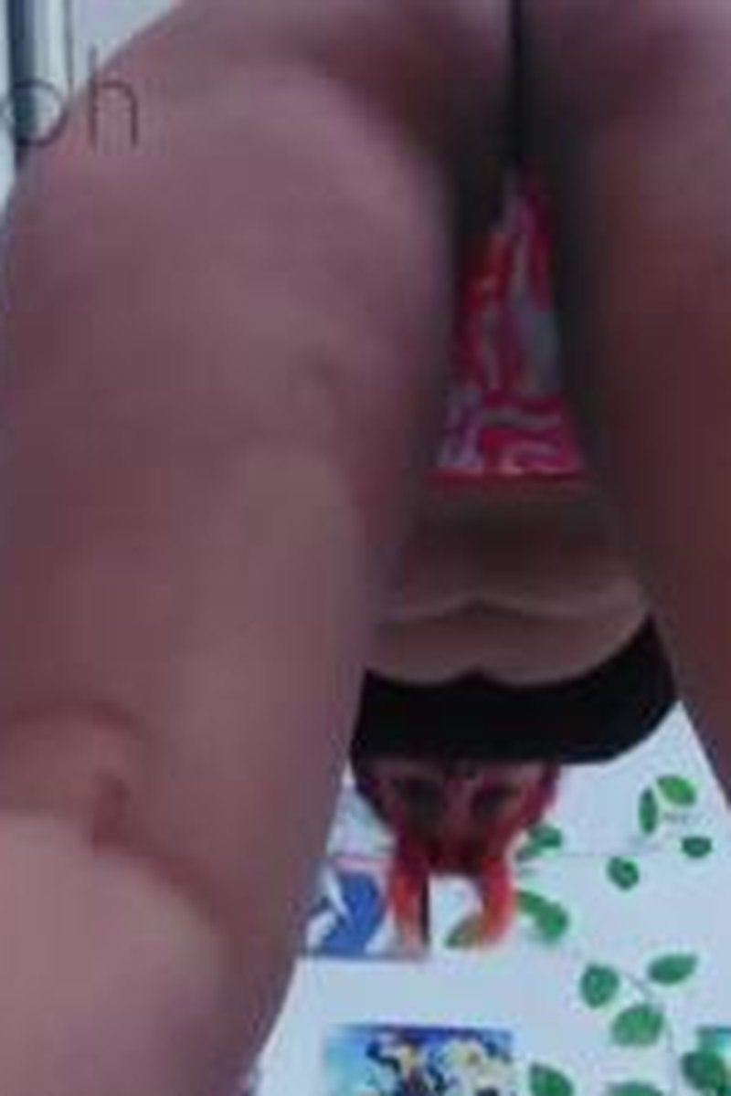 Facesitting - Screenshot 1 of 4 - BBW