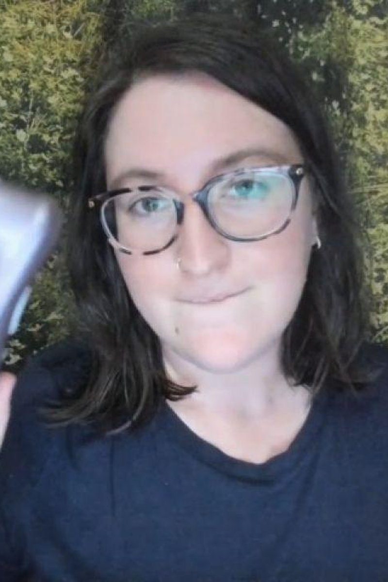 Using My Clit Vibrator - Screenshot 1 of 4 - Clit