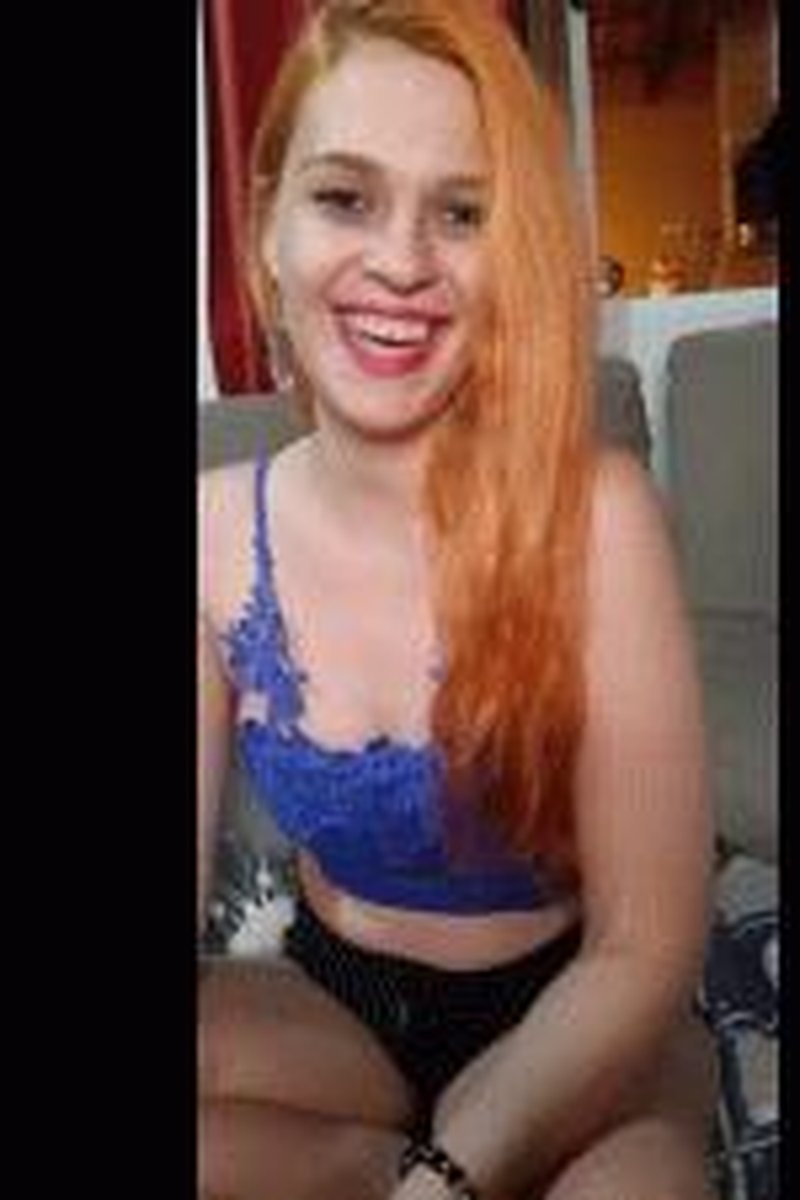 Multiples Cigarettes - Screenshot 1 of 4 - BBW