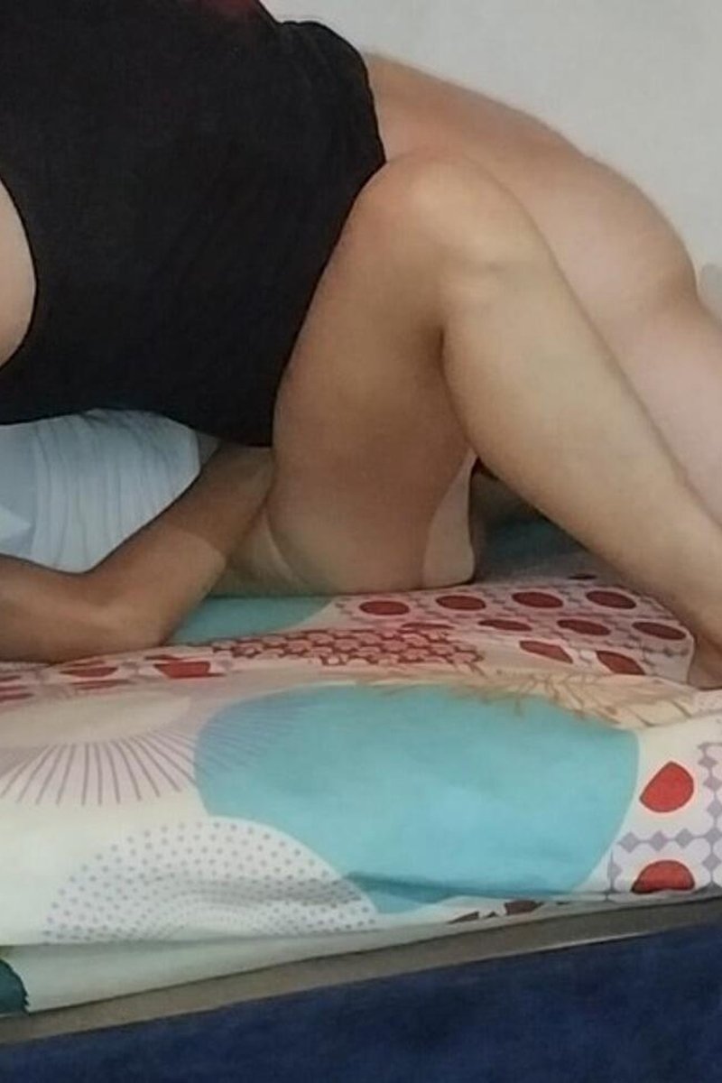 Nos Divertimos Muchos Follando - Screenshot 1 of 4 - Amateur
