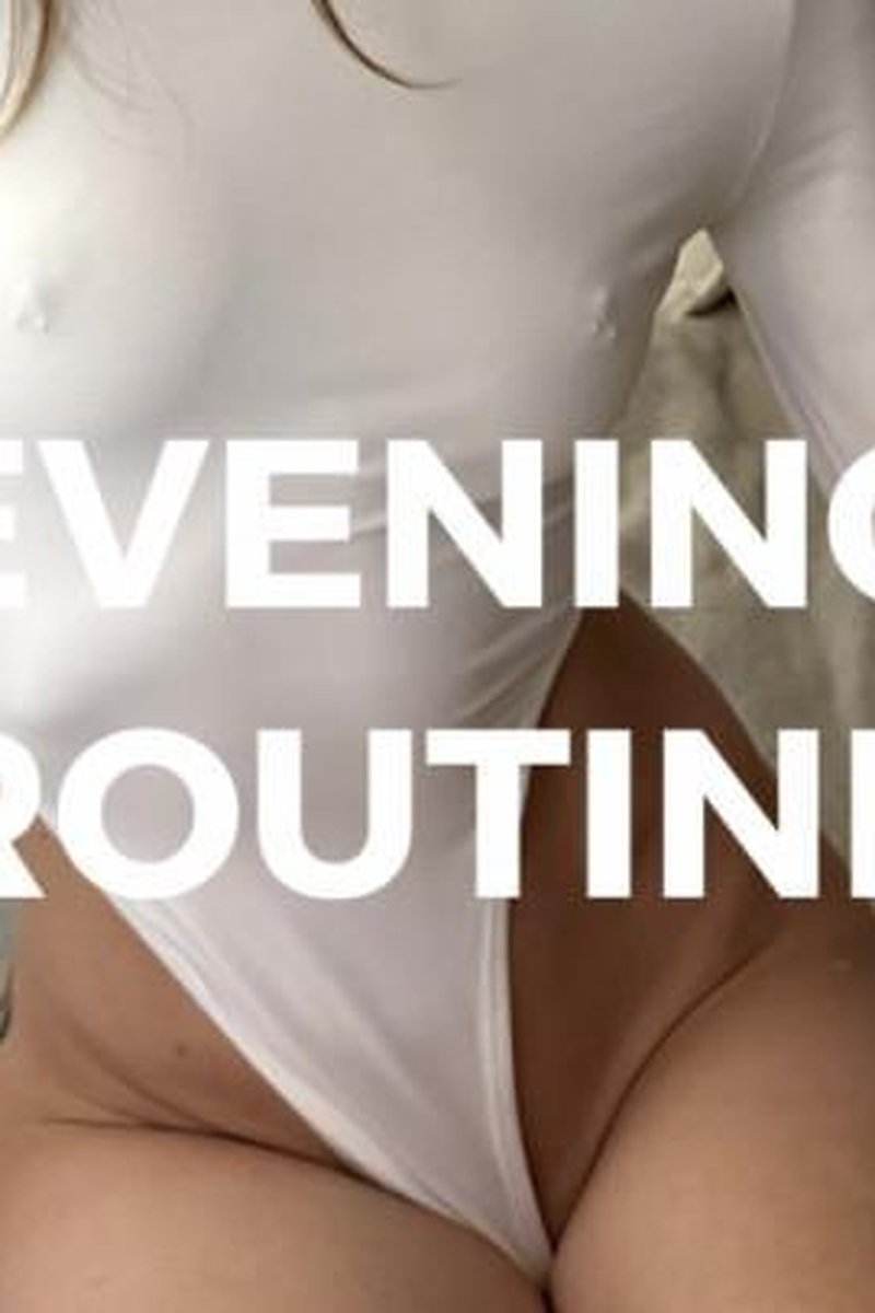 Evening Routine - Screenshot 1 of 4 - Dildoinpussy