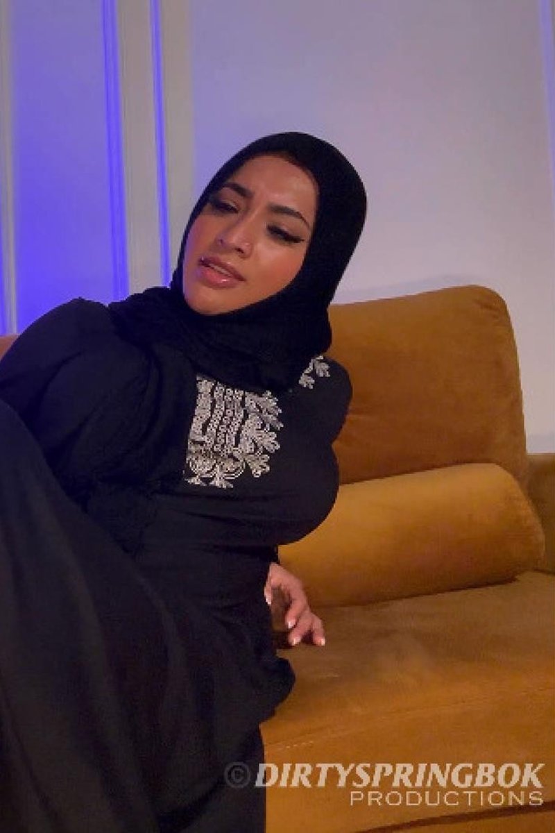 Two Horny Hijabis Help Break Your Fast JOI - Screenshot 1 of 4 - Headscarf