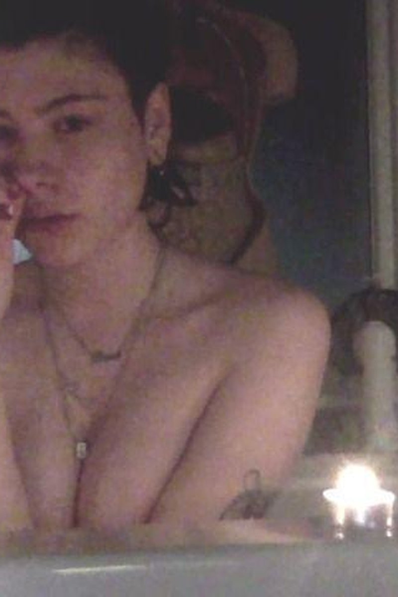 Bathtime Sneezing - Screenshot 1 of 4 - Bathroom