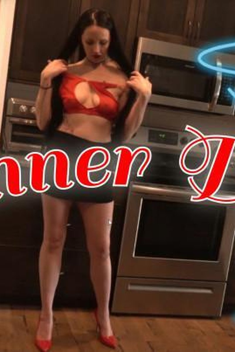 Dinner Date - Screenshot 1 of 4 - Blowjob