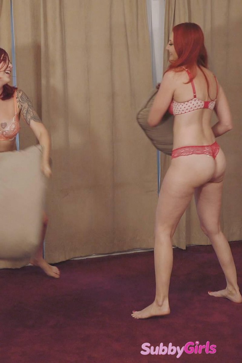 #574 - Screenshot 1 of 4 - Amber Ivy