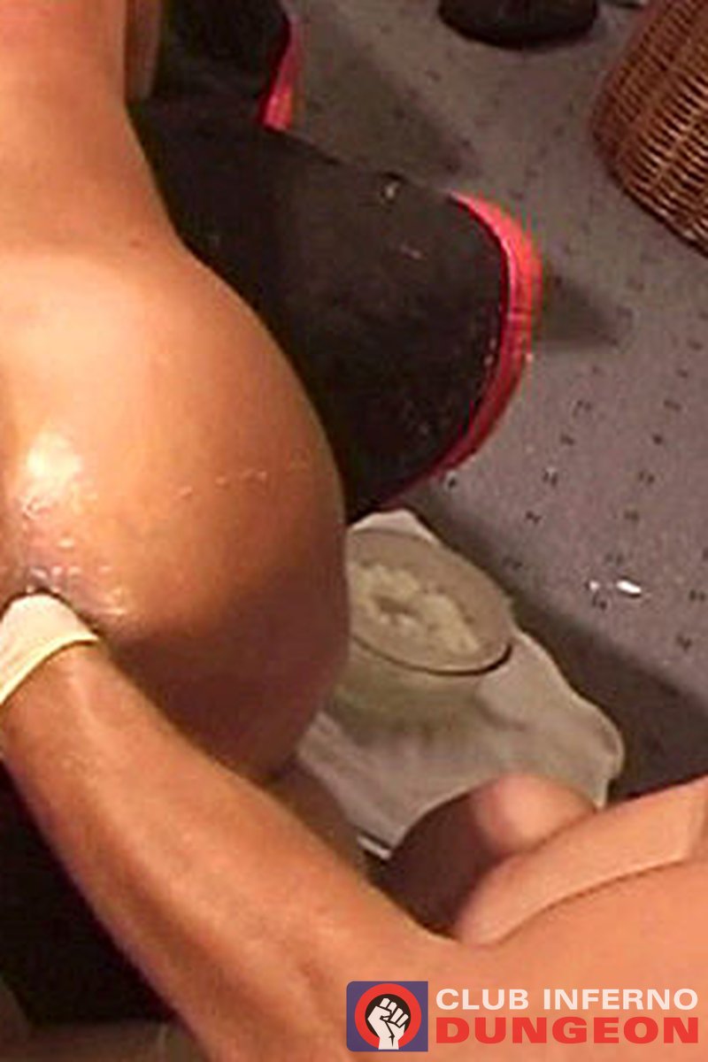 Strong-Armed 2 - Screenshot 1 of 4 - Anal