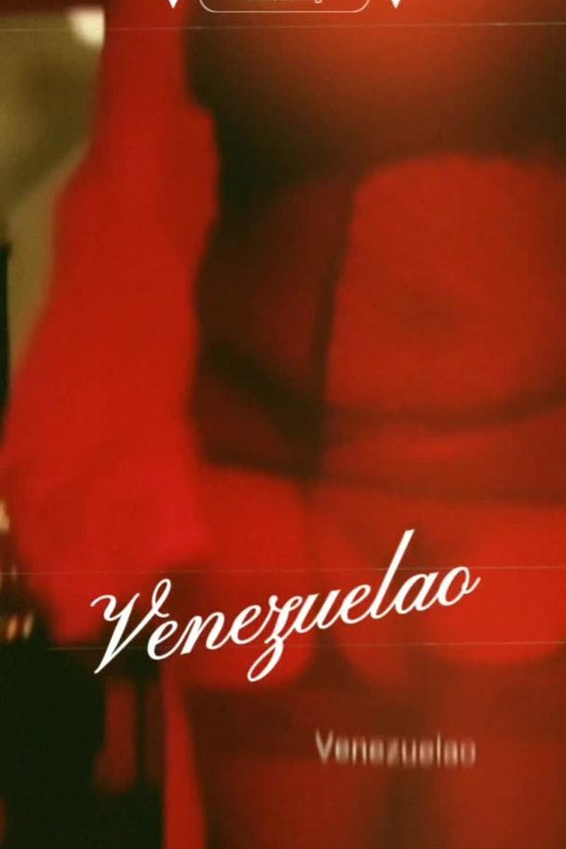 Private Dance - Screenshot 1 of 4 - Busty Babe