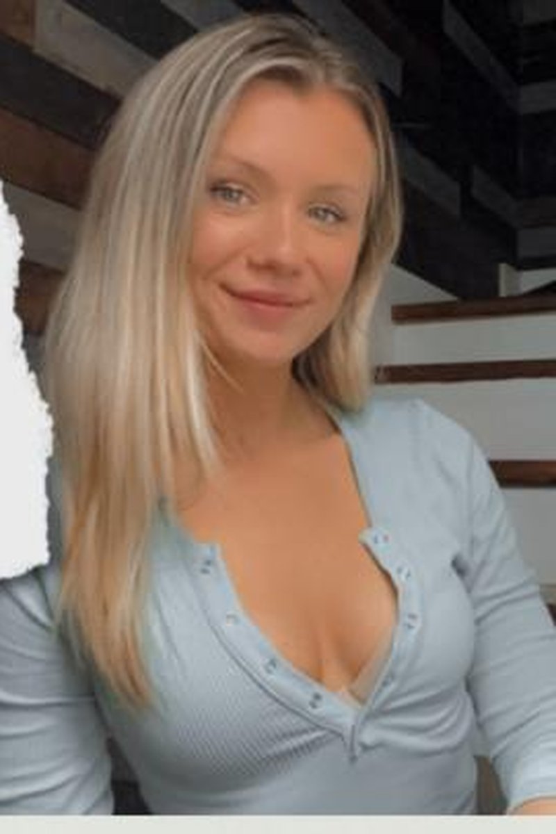 Sissy Task - Screenshot 1 of 4 - Domination