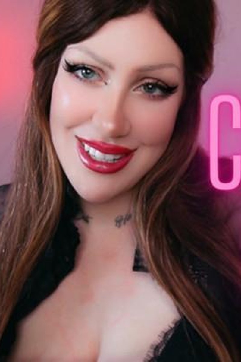 Chastity Control - Screenshot 1 of 4 - Brown Hair