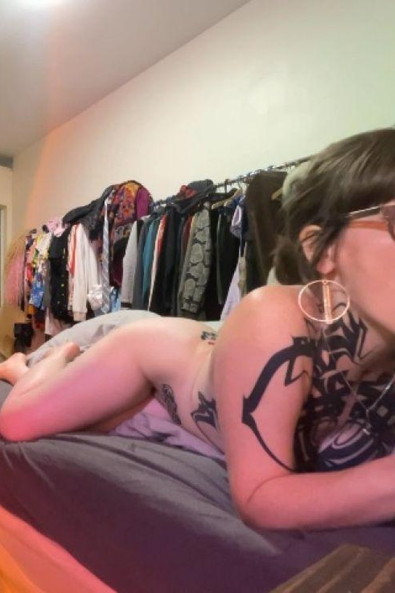 All For You - Screenshot 1 of 4 - Blowjob