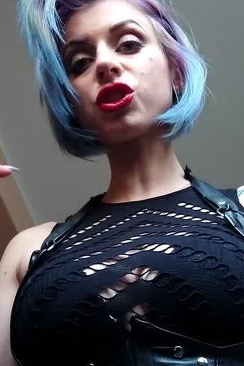 Your A Pervert - Screenshot 1 of 4 - BDSM