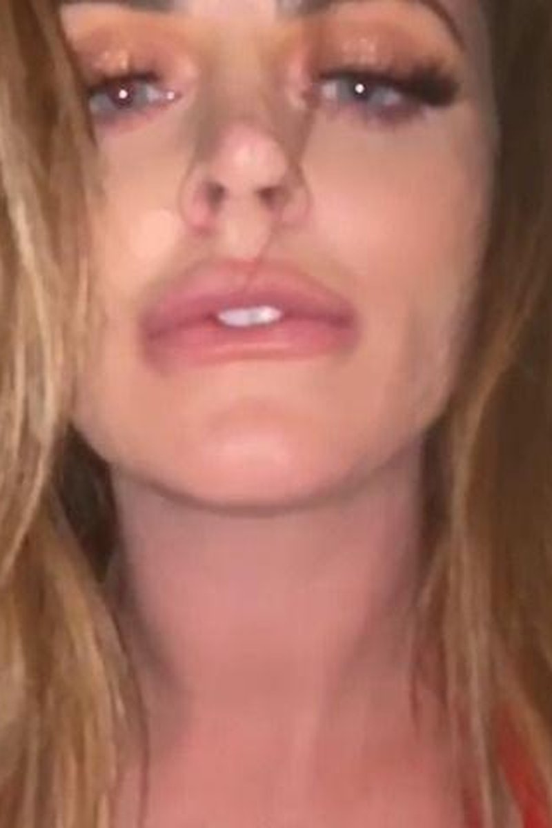 POV Lap Dance - Screenshot 1 of 4 - Big Tits