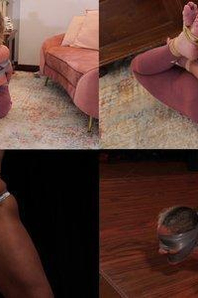Portia Everly - The New Neighbor (Mobile) - Screenshot 1 of 4 - Bigtoestied