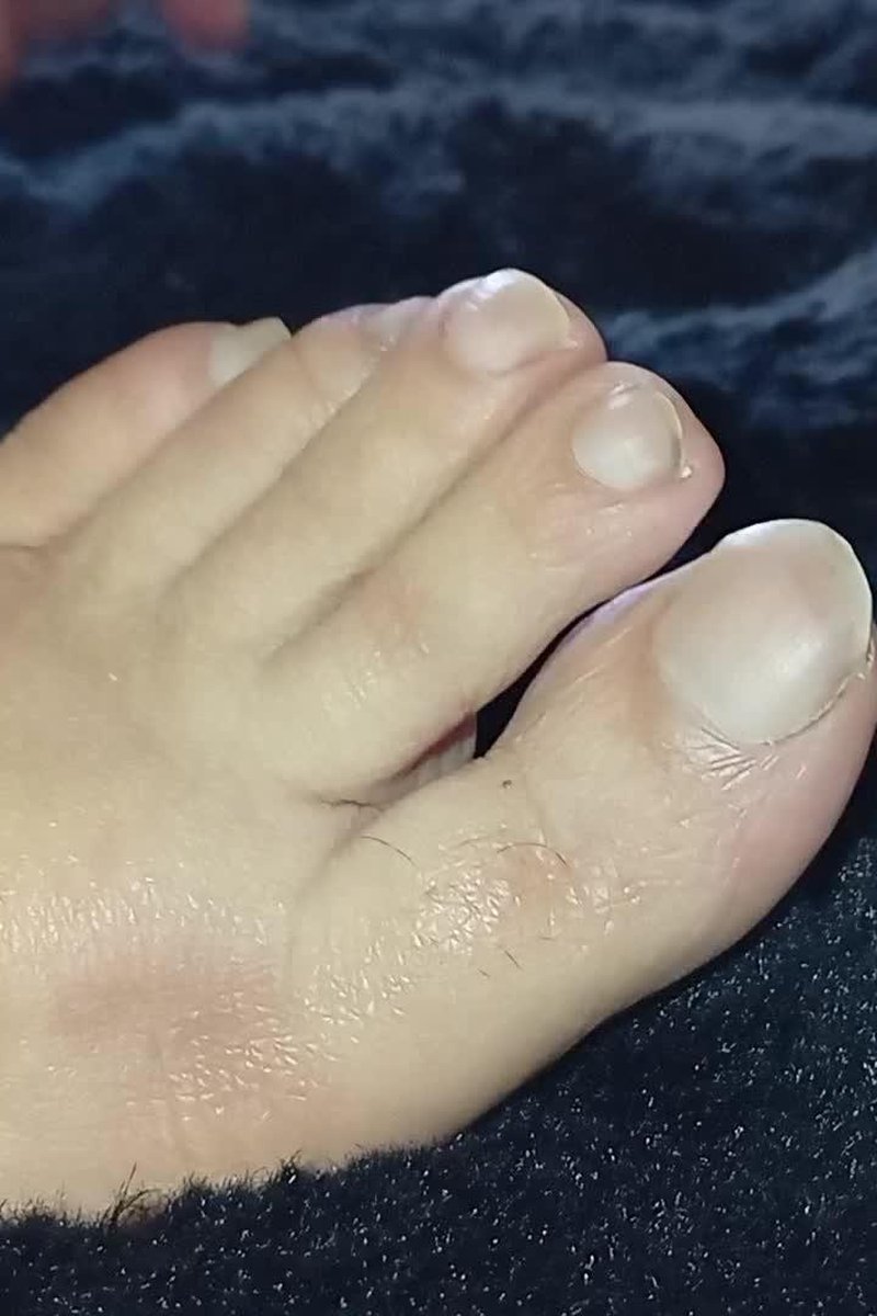 Toenails - Screenshot 1 of 4 - Toe Focus