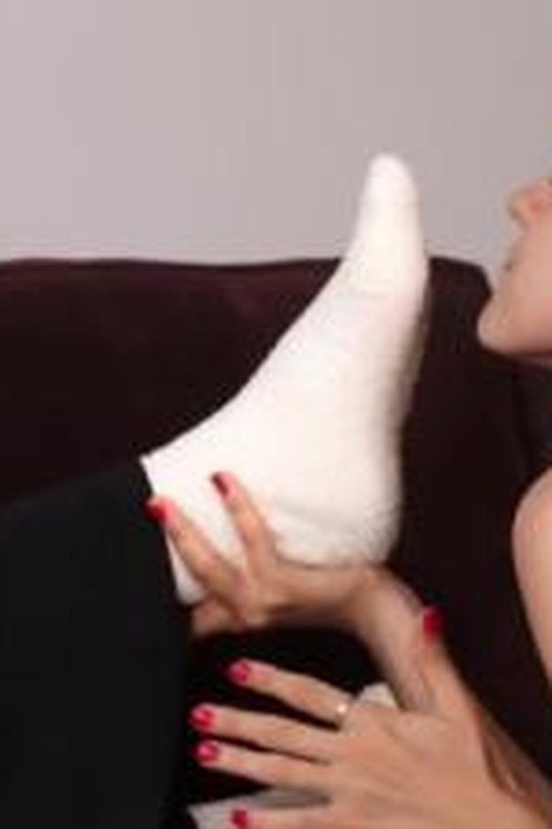 Sock Smelling Time - Screenshot 1 of 4 - Femdom